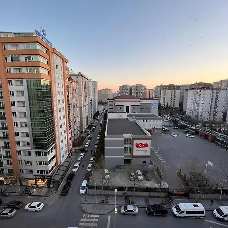 Luxuri 2 Bedroom Near Metro Avm *